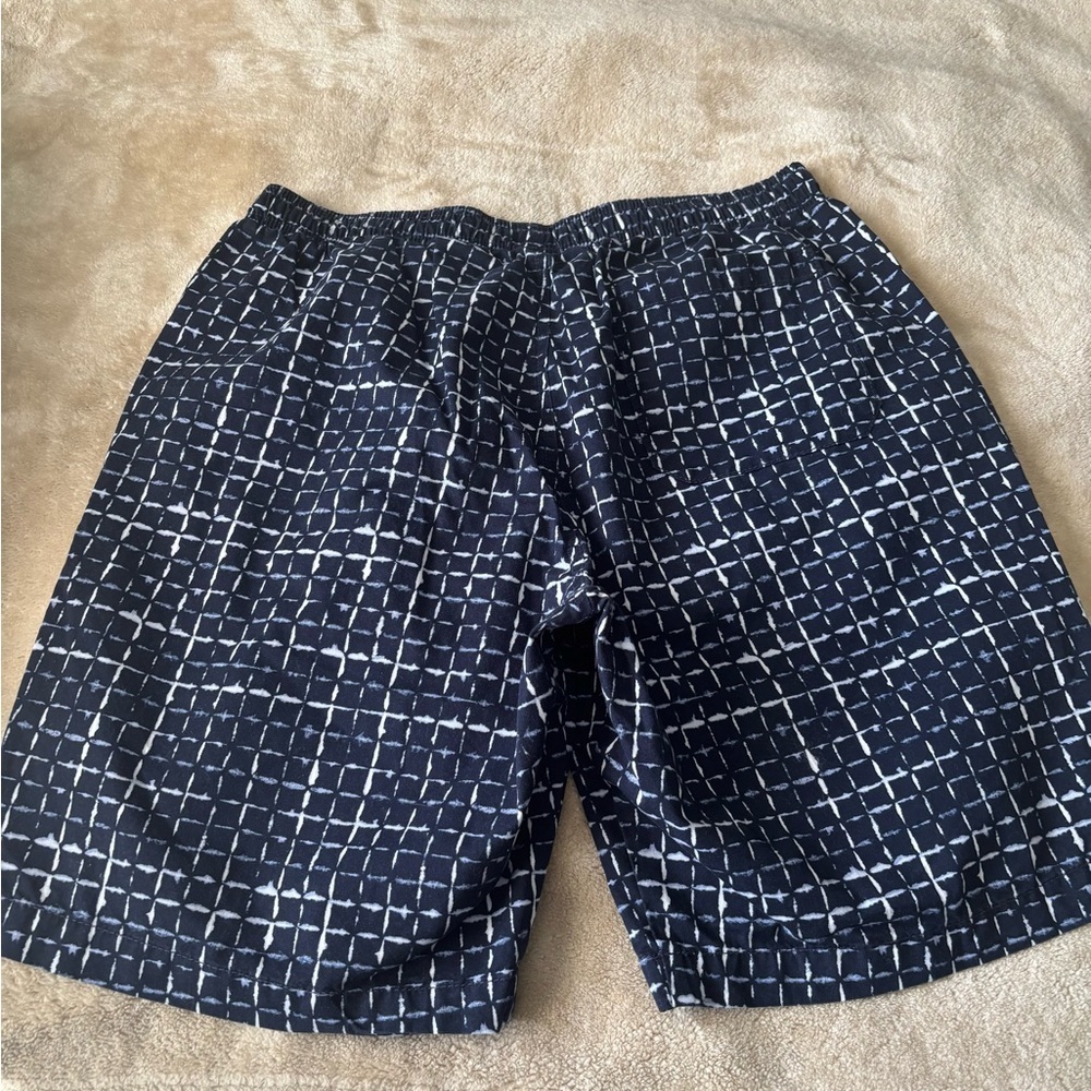 GAP color Navy and White Checkered Shorts used once. - Picture 3 of 3